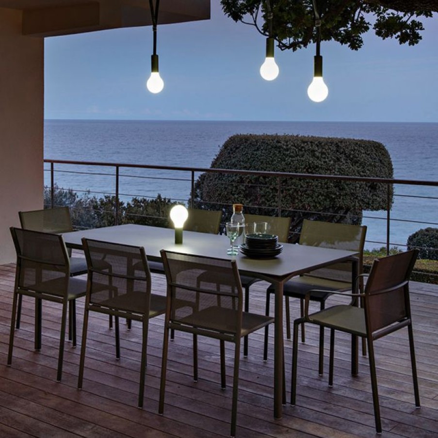 Exterieur / Outdoor Voltex | Table Calvi - Fermob